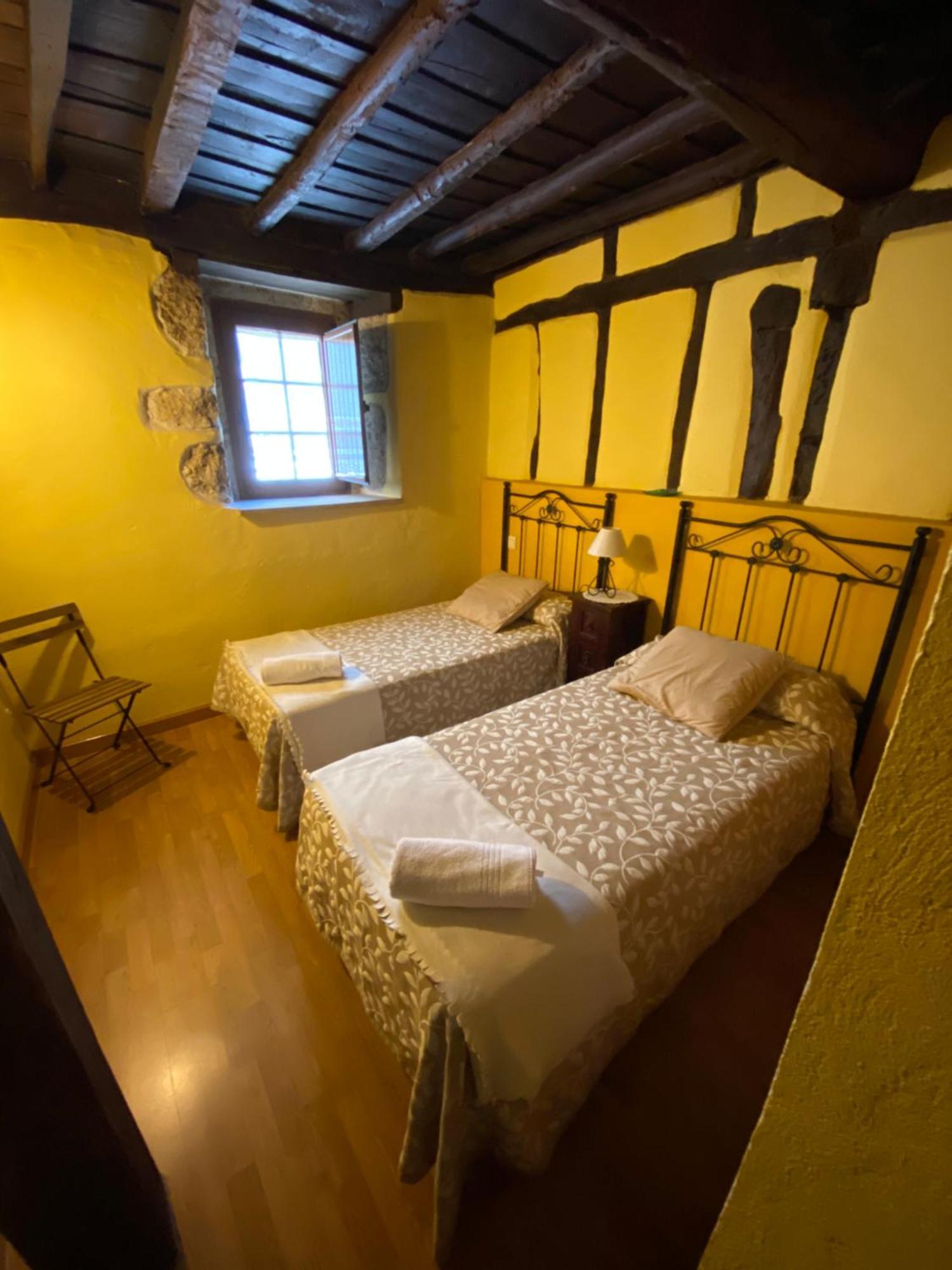 Apartamentos Rurales La Antigua Fonda 坎德拉里奥 外观 照片